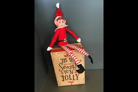 Poundland's Elves Behavin' Badly